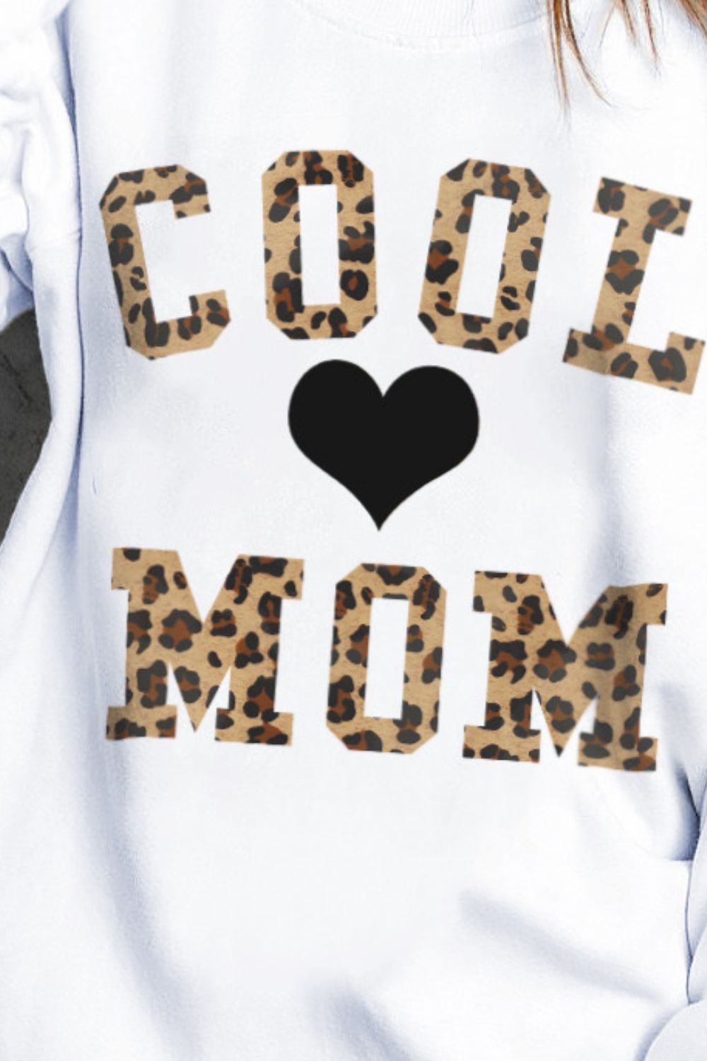 Leopard COOL MOM Heart Graphic Topps Long-sleeve Pullover Sweatshirt