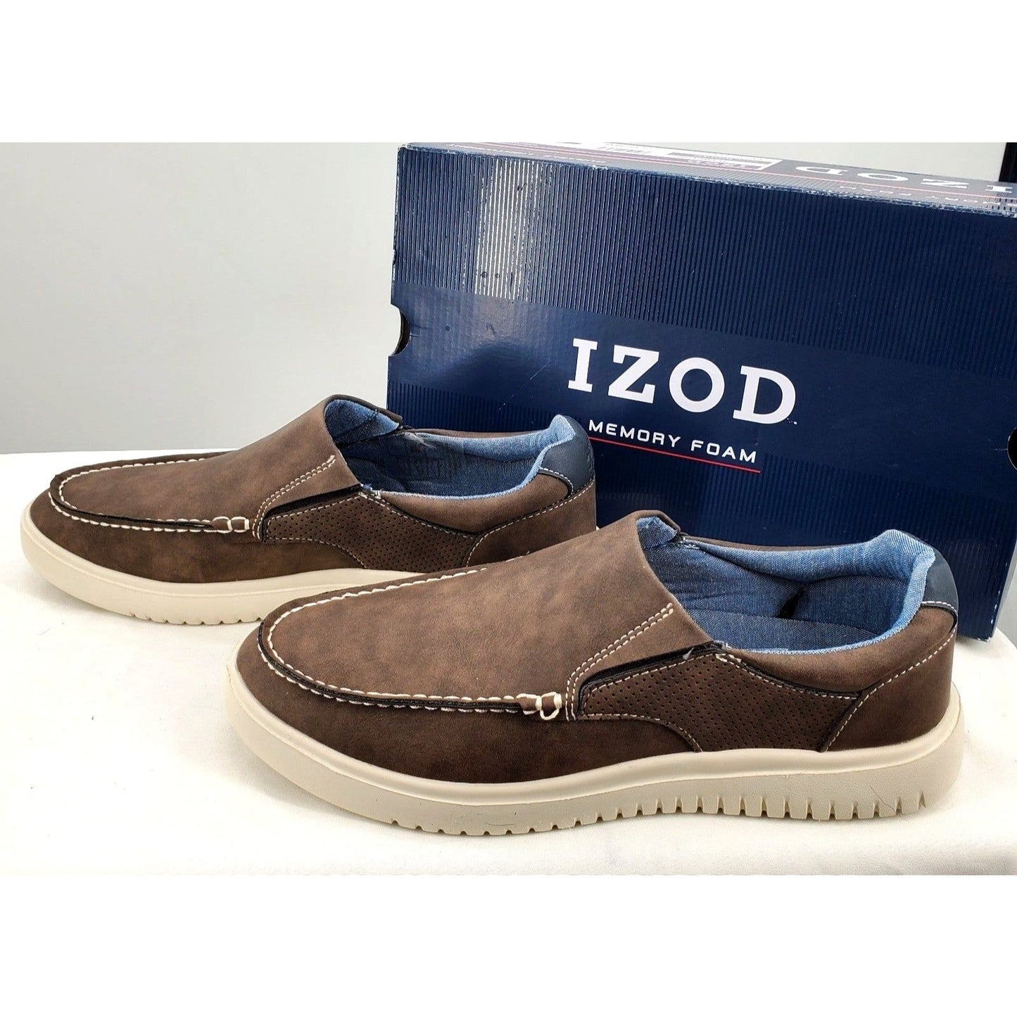 IZOD Sneakers Men's Hampton Slip On Casual Loafer Shoes